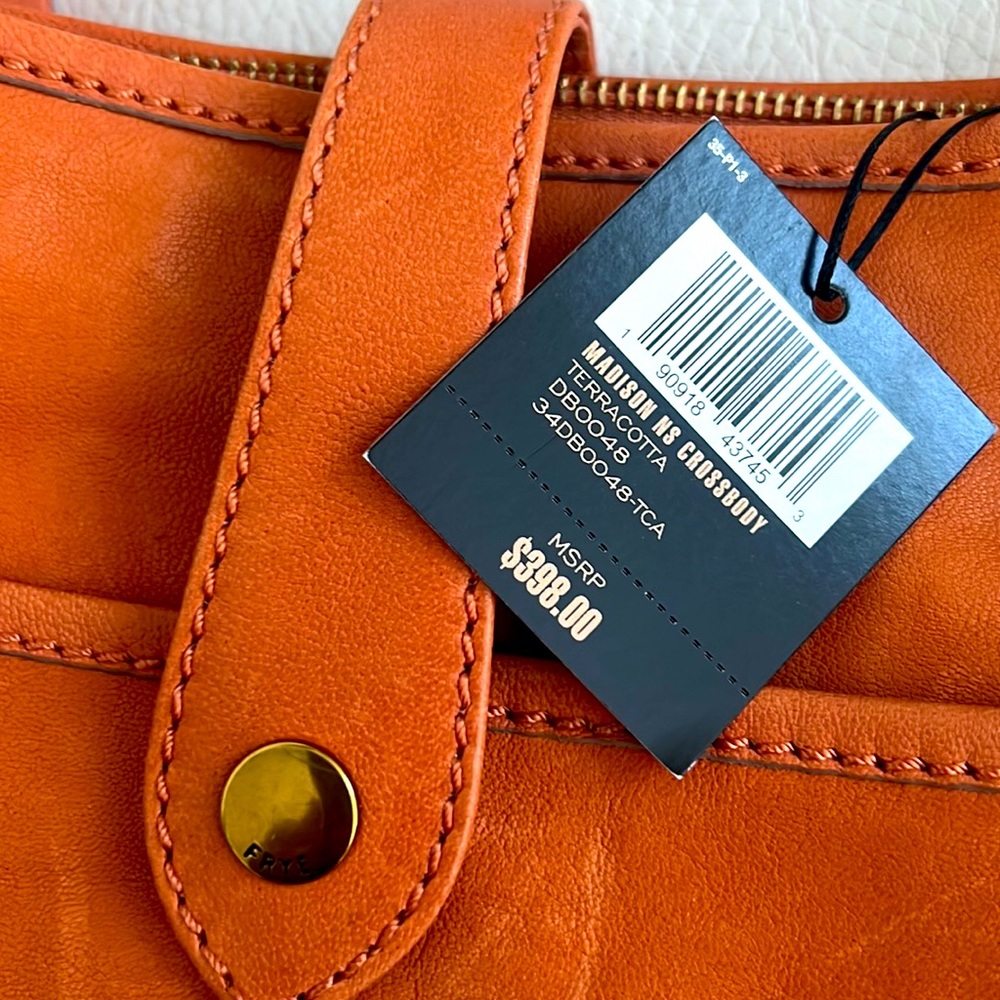 Frye Brand New Leather Madison North/South - Picture 8 of 8
